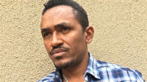 Hachalu Hundessa: Deadly protests erupt after Ethiopian singer killed .